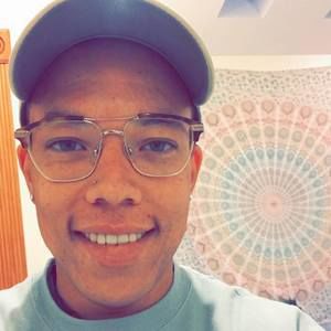 Meet your Posher, Zach